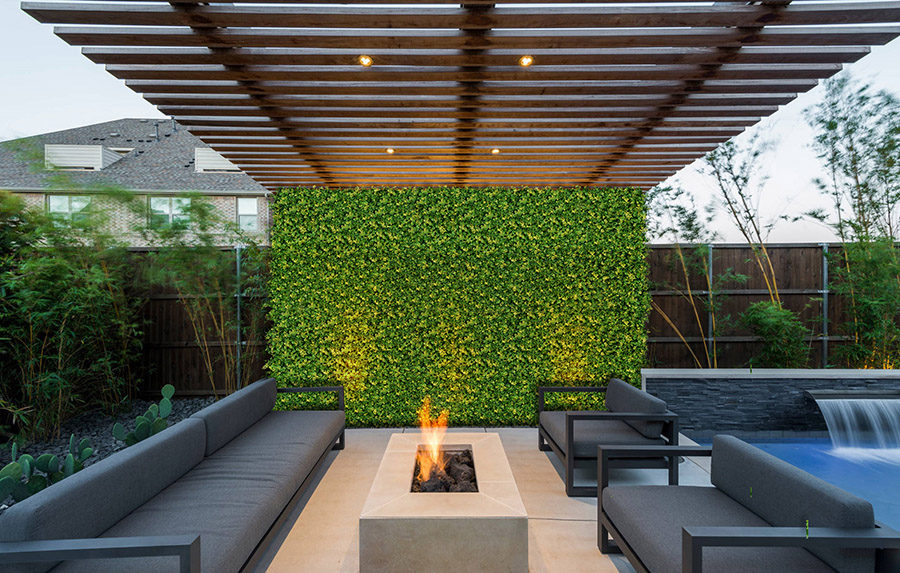 How long can outdoor artificial plants last? 6 vertical garden wall