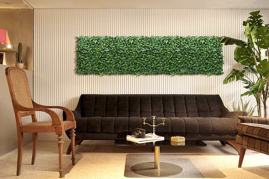 Artificial ivy green wall