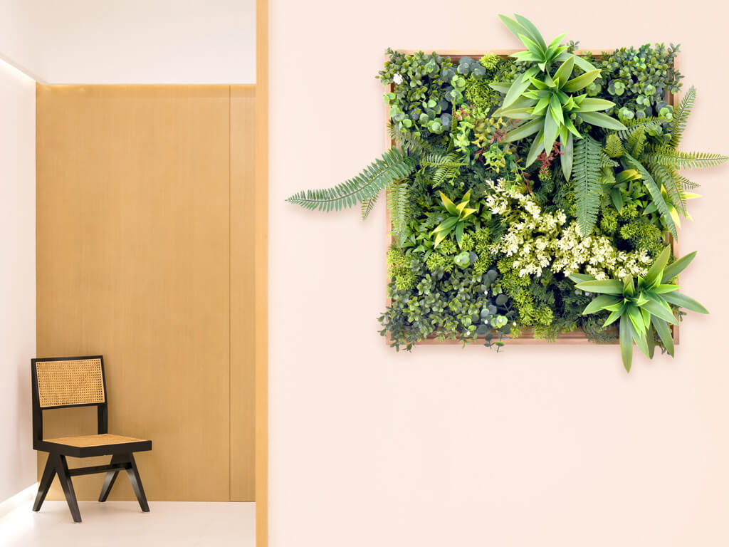 FRAMED VERTICAL GARDEN FOR YOUR HOME 1 framed vertical garden for home