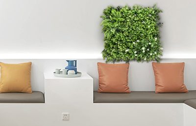 Jardín vertical DIY con tallos artificiales