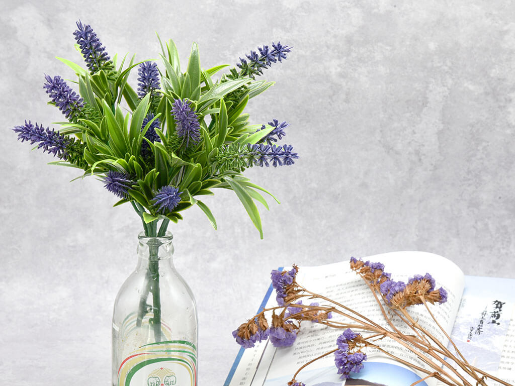 DISCOVER THE MAGIC OF ARTIFICIAL BRANCHES FOR VASES 1 artificial branch decor