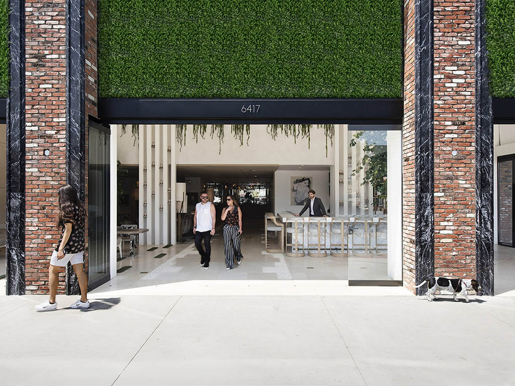 THE TRANSFORMATIVE CHARM OF FAKE HEDGE 1 fake hedge panels