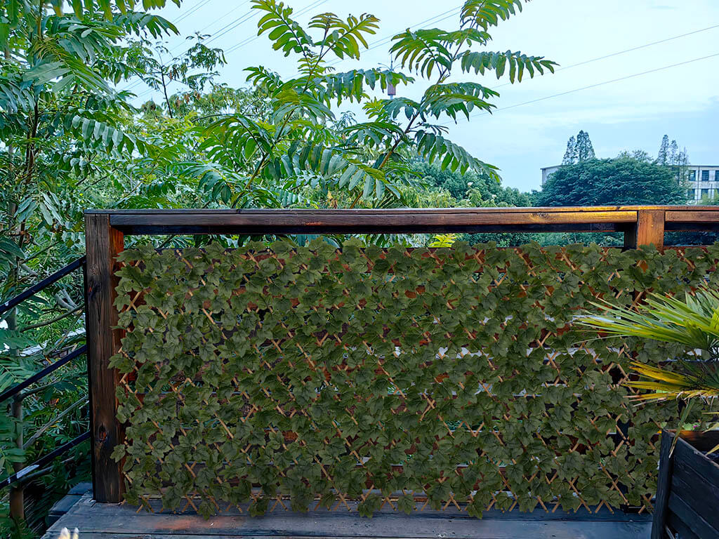 EMBRACE UNIQUE BEAUTY WITH ARTIFICIAL TRELLIS 1 artificial fencing