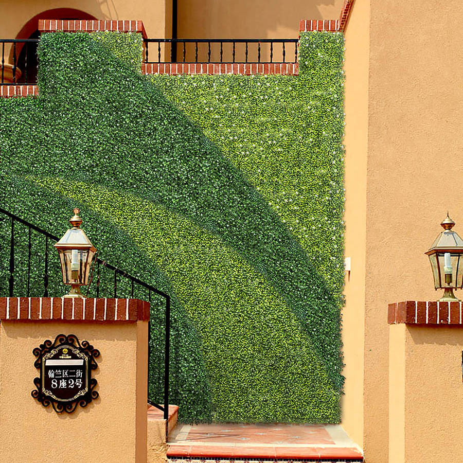 Vertical Garden Wall Decor Ideas for the Staircase