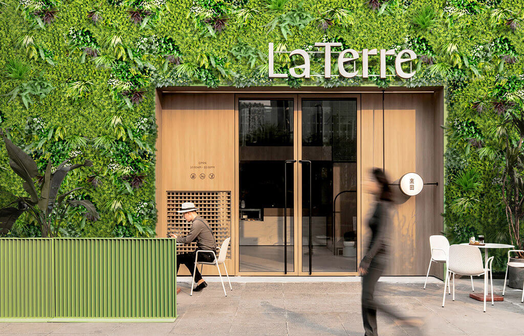 Cómo instalar muros verdes o paneles de seto artificiales 22 VERTICAL WALL GARDEN IN COMMERCIAL AREAS