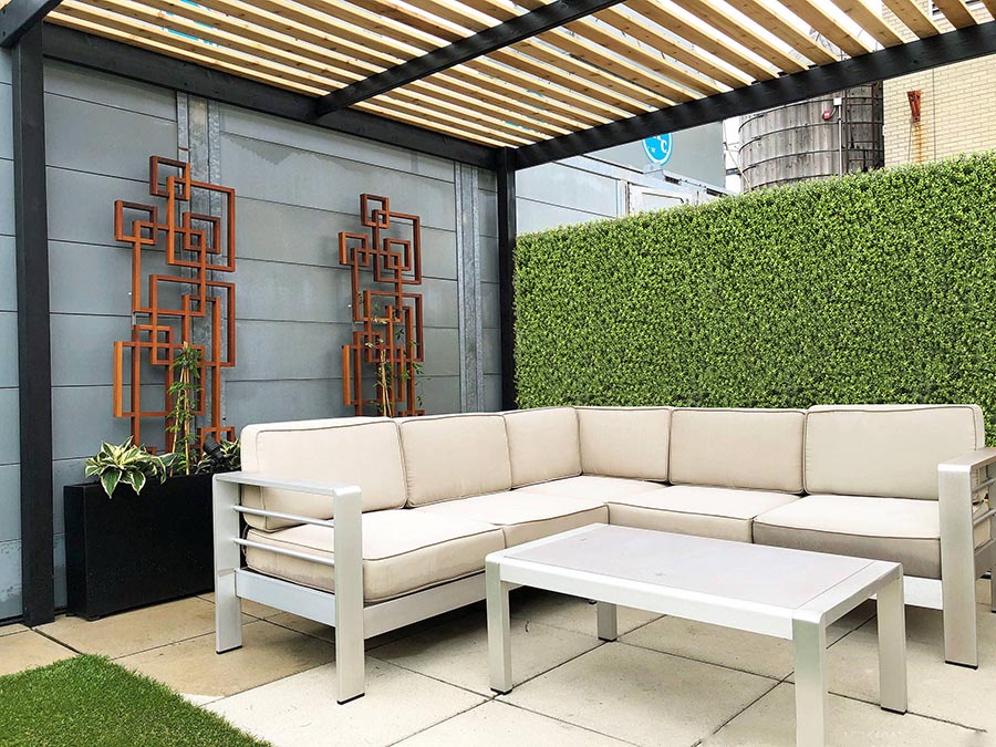 Install Artificial Hedges onto a Wooden Fence