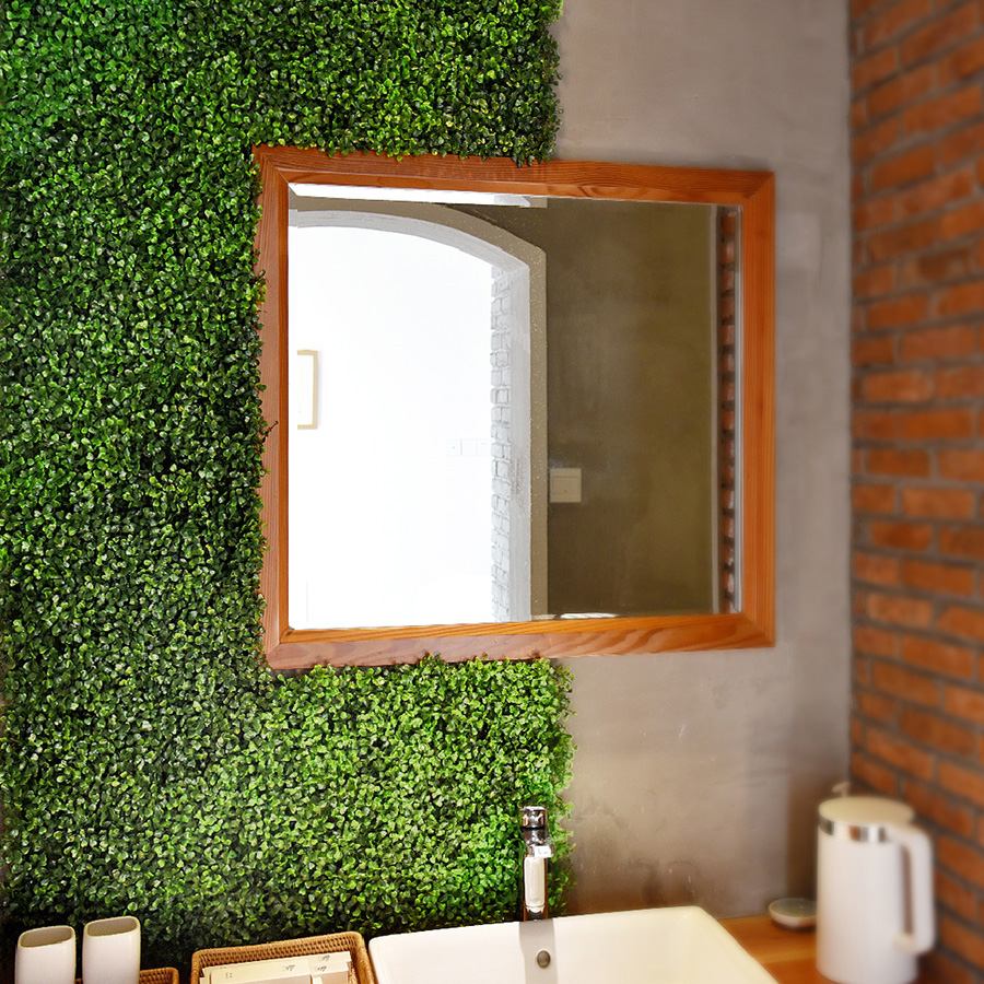 30 Ideas de Decoración de Pared con Verde Artificial 10 Muro de setos para baño