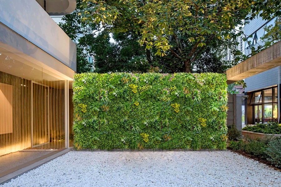 ¿Está bien poner plantas artificiales en exteriores? 1 pared de vegetacin
